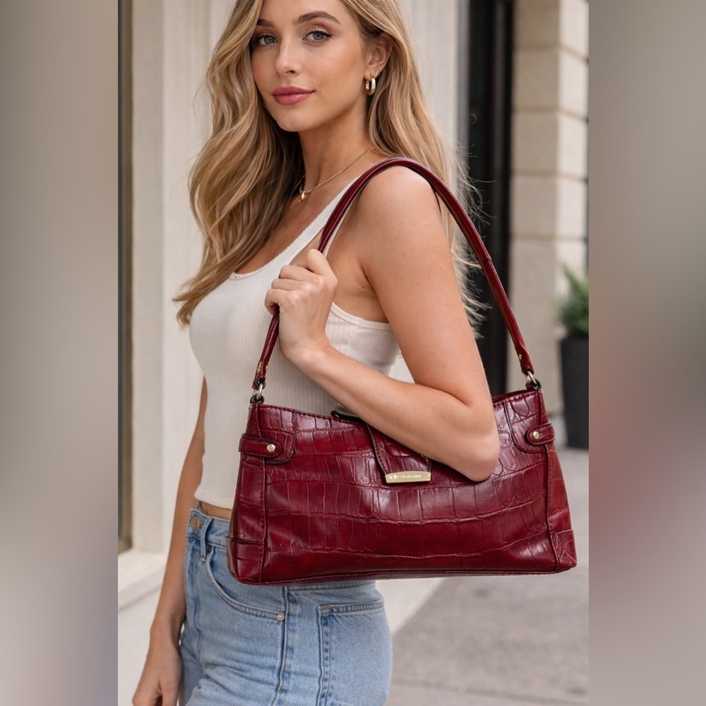 Liz Claiborne Vintage Cherry Red Croc-Embossed Shoulder Handbag - Picture 2 of 16